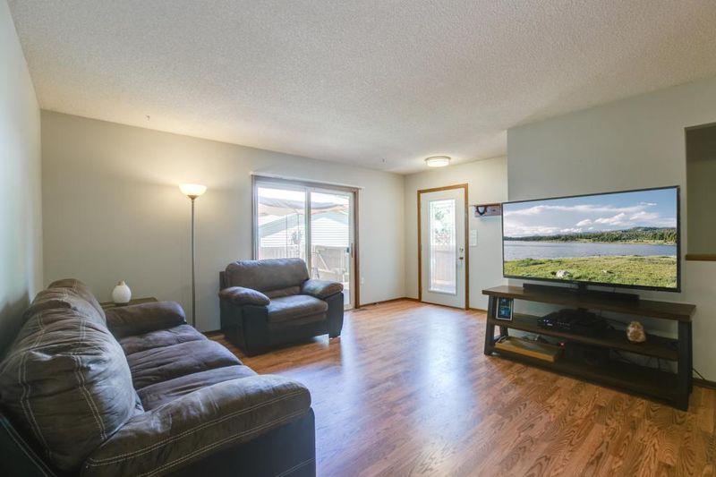 11220 Uplander St NW, Coon Rapids, MN 55433