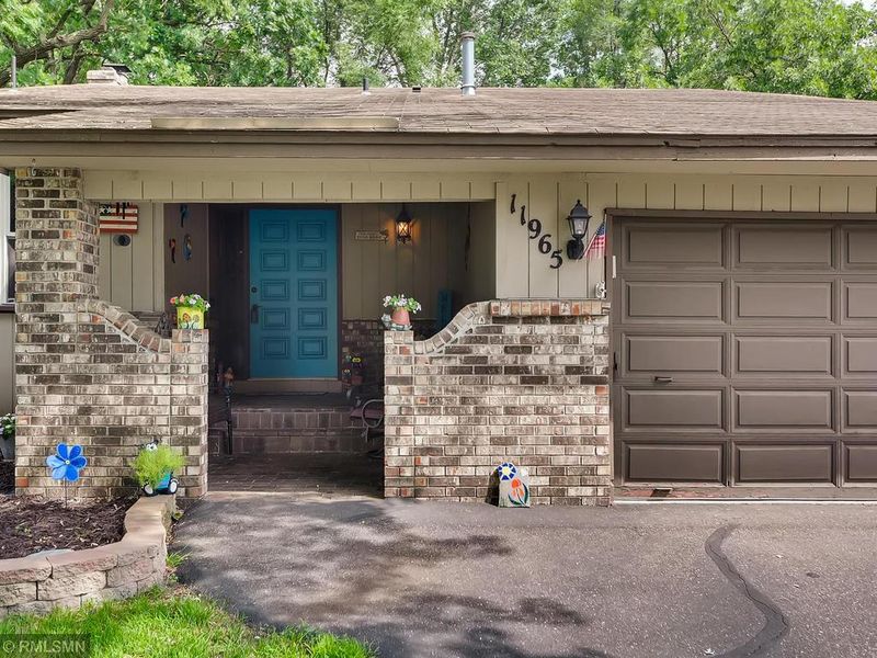 11965 Sycamore St NW, Coon Rapids, MN 55448