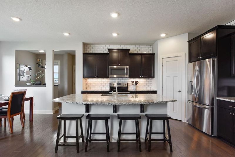 15450 Idaho Pl, Savage, MN 55378