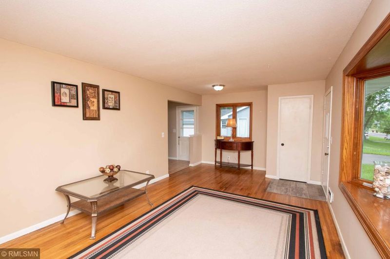 8311 Ingberg Trl S, Cottage Grove, MN 55016