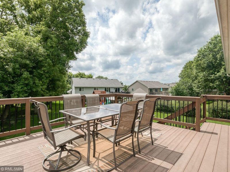 648 129th Ln NE, Blaine, MN 55434
