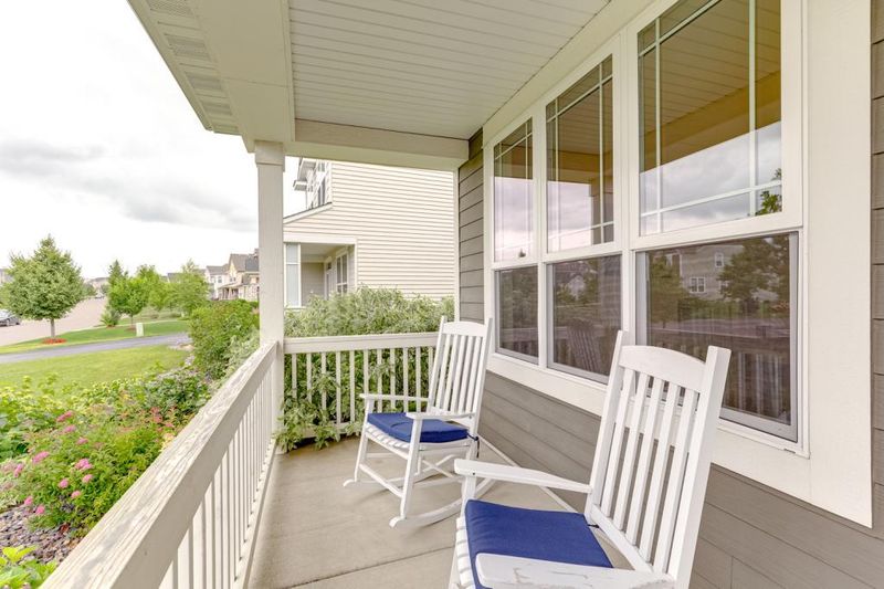 3673 Windmill Curve, Woodbury, MN 55129
