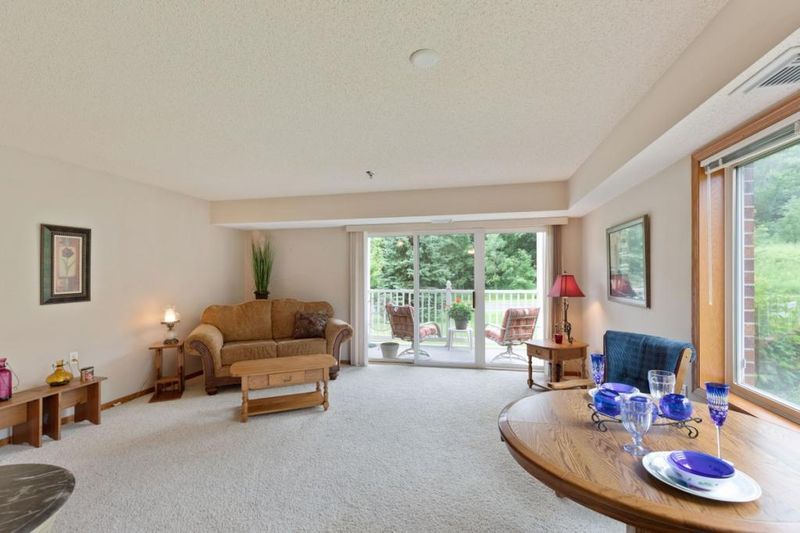 18500 Euclid St #100, Farmington, MN 55024
