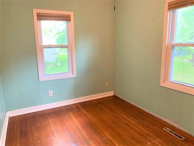 208 Butler St SE, Verndale, MN 56481
