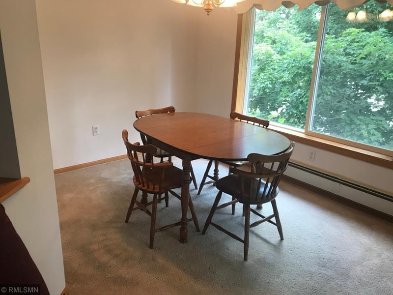 1729 6th St NE #212, Minneapolis, MN 55413