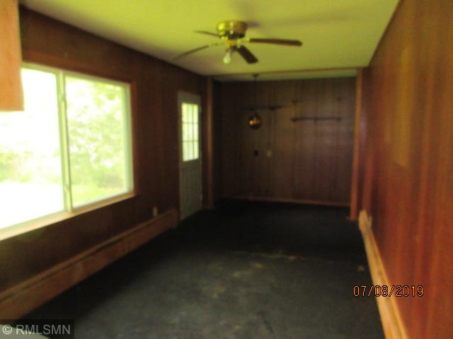 619 Kim Ave, Hamburg, MN 55339