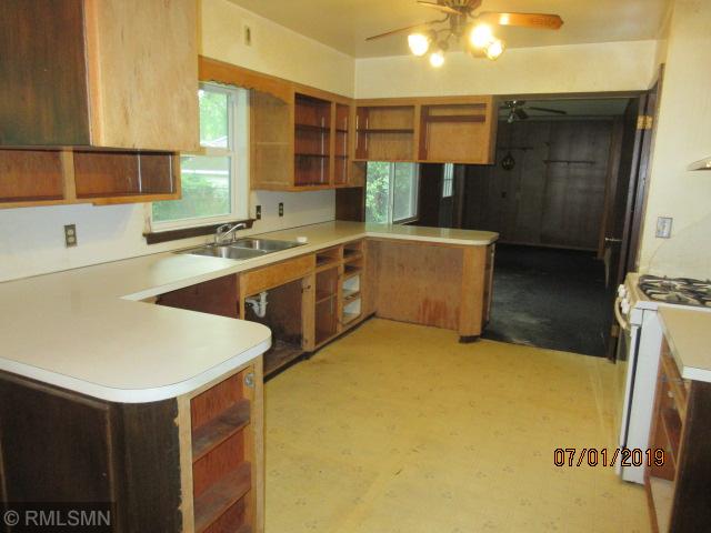 619 Kim Ave, Hamburg, MN 55339