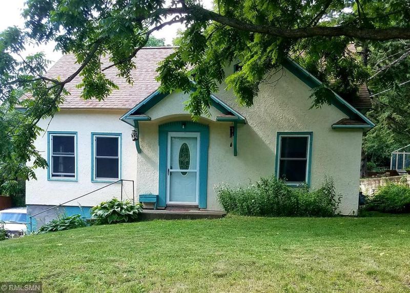322 E Louisiana St, Saint Croix Falls, WI 54024