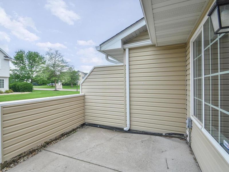 8473 121st Ave N, Champlin, MN 55316