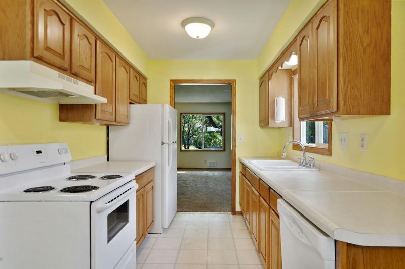 1535 Birmingham St, Saint Paul, MN 55106