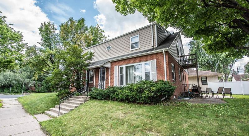 5800 Chicago Ave, Minneapolis, MN 55417