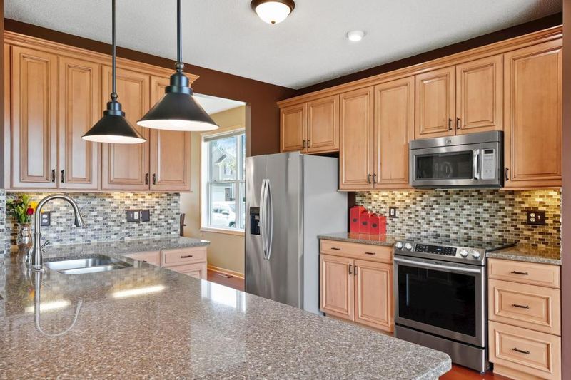 16876 78th Ave N, Maple Grove, MN 55311