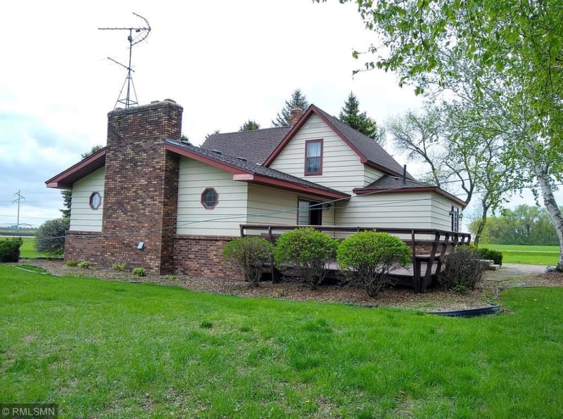 990 110th Ave SE, Murdock, MN 56271