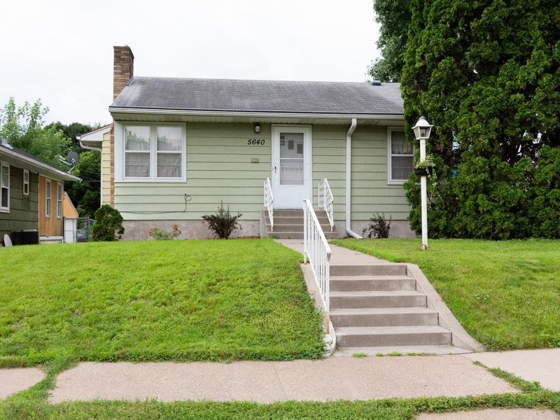 5640 Upton Ave S, Minneapolis, MN 55410