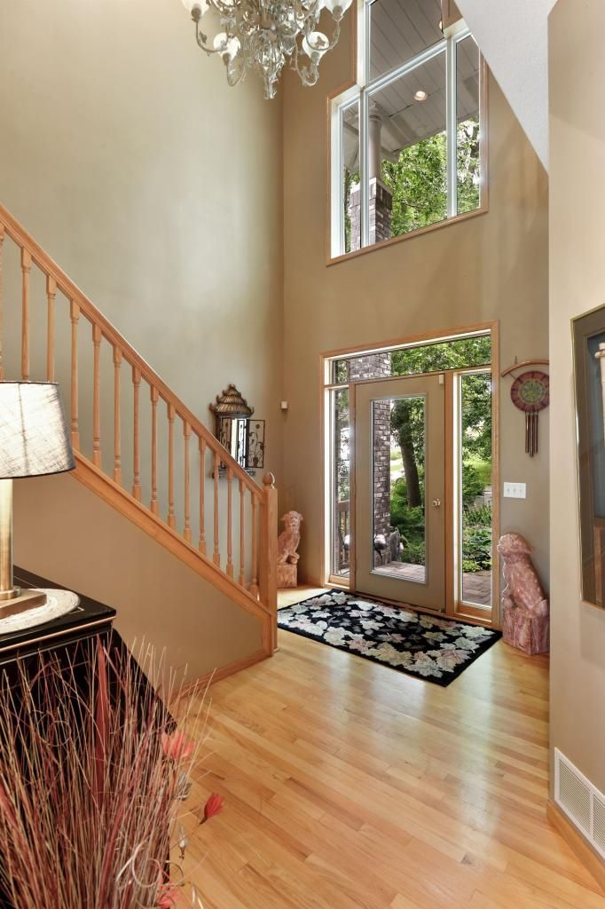 2057 Arbor Ln, Mound, MN 55364