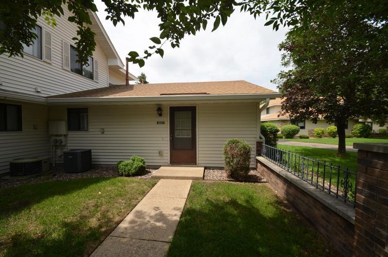 2631 Brookdale Ln, Brooklyn Park, MN 55444