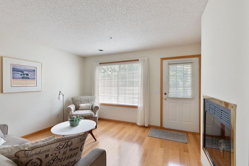 8417 Annapolis Way #90, Eden Prairie, MN 55344