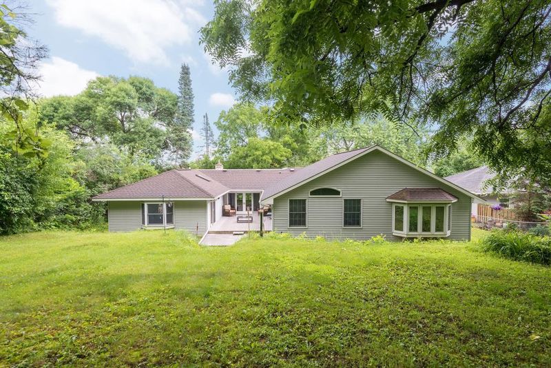 9936 Abbott Ave S, Bloomington, MN 55431