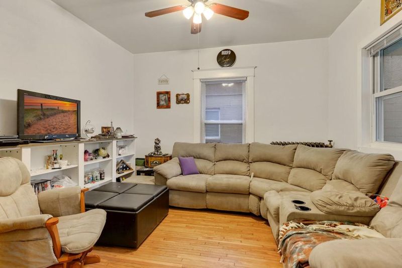 1296 Selby Ave, Saint Paul, MN 55104