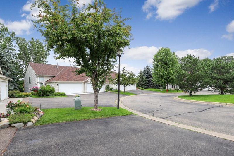 8743 Concord Ct #8743, Inver Grove Heights, MN 55076