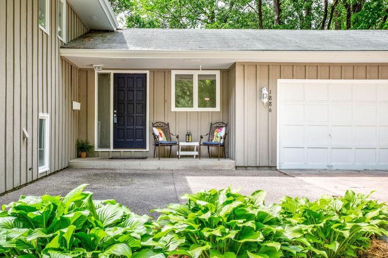 1886 29th Ave NW, New Brighton, MN 55112