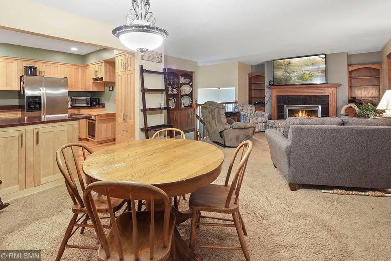 196 Nature Way, Little Canada, MN 55117