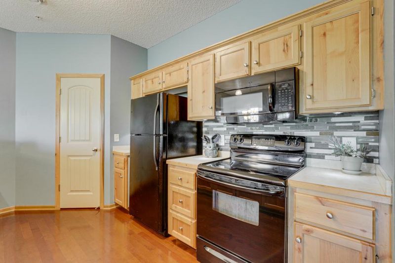 165 Shetland Ln, Lino Lakes, MN 55014