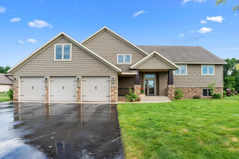 240 Sierra Loop, Sartell, MN 56377