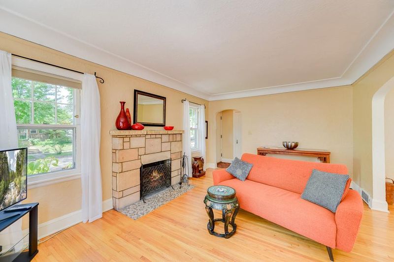 2819 Arthur St NE, Minneapolis, MN 55418