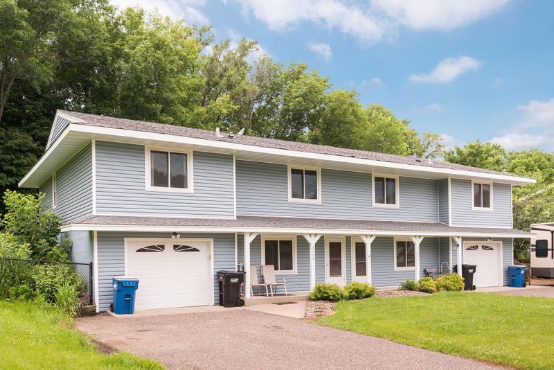 5660 Wood Duck Cir, Excelsior, MN 55331