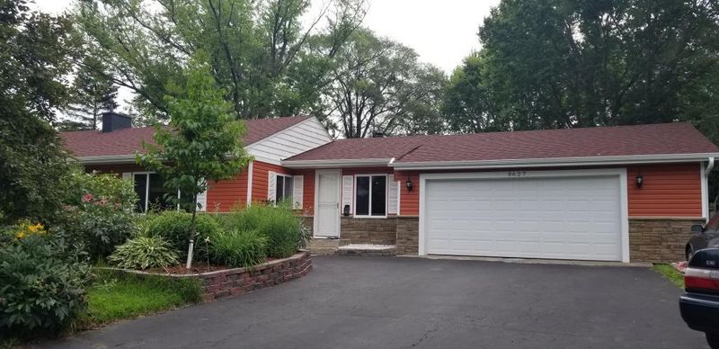 8627 Crest Rd, Bloomington, MN 55425