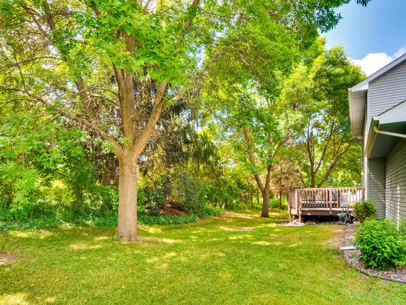 4437 Summer Ct, Eagan, MN 55123