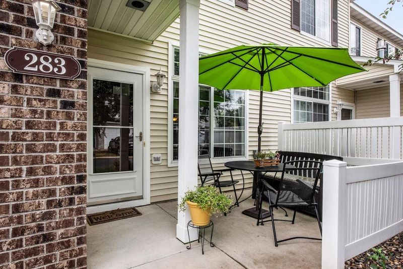 283 Tamarack Trl #703, Farmington, MN 55024