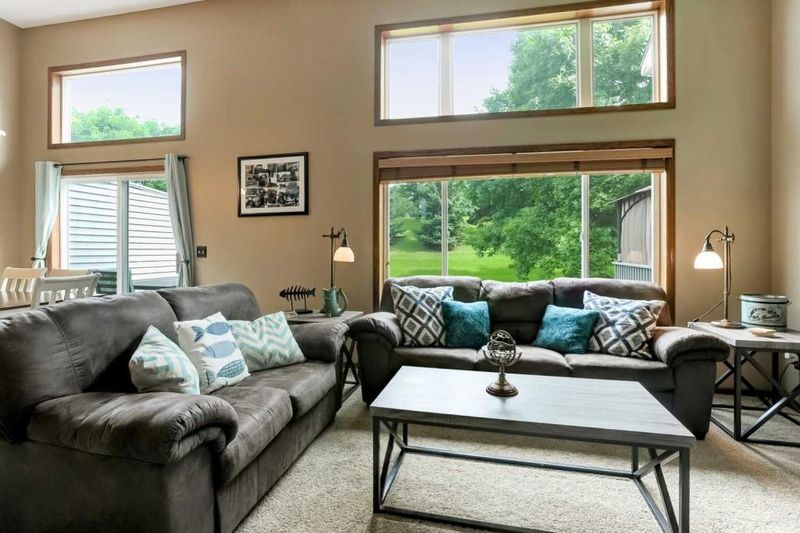 3396 Spring Glen Cir NW, Prior Lake, MN 55372