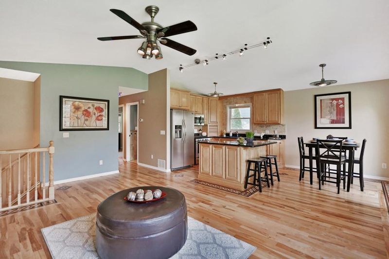 16 W Golden Lake Rd, Circle Pines, MN 55014