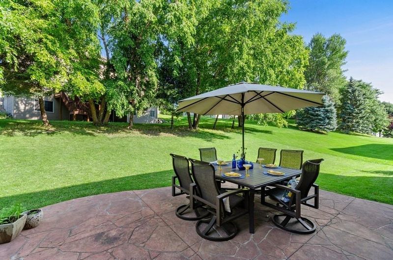15416 Elm Rd, Maple Grove, MN 55311