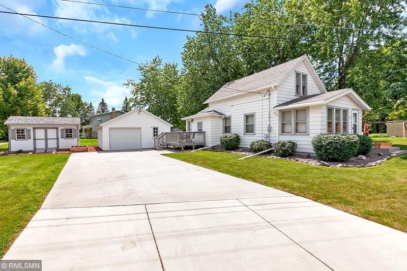 181 4th Ave S, Foley, MN 56329
