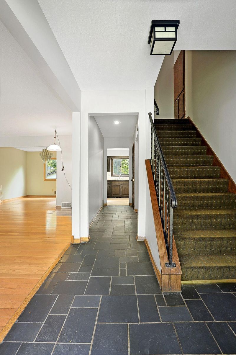 2819 Salem Ave, Saint Louis Park, MN 55416