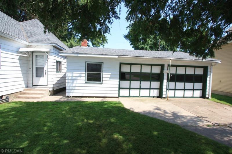 220 2nd Ave, Foley, MN 56329