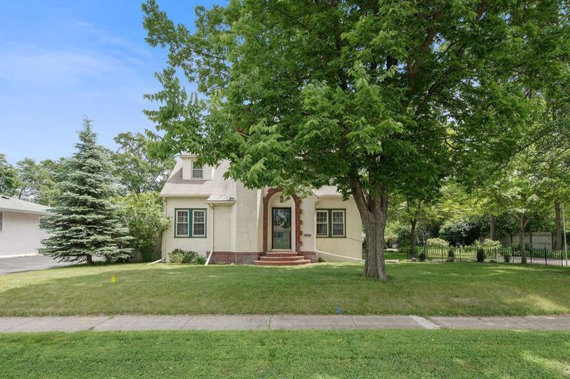 8417 Portland Ave S, Bloomington, MN 55420