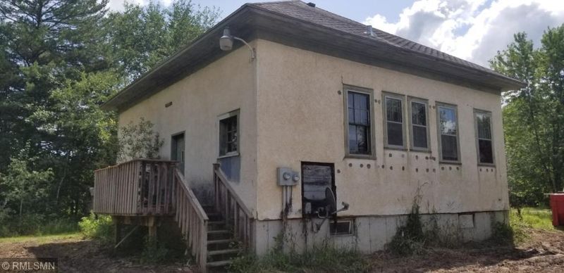 15998 140th St, Foreston, MN 56330