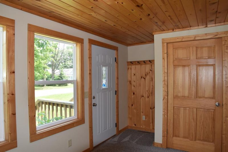 514 Erie Ave, Crosby, MN 56441
