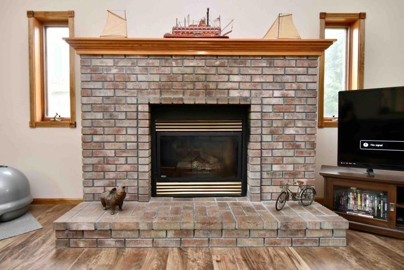 1346 Highland Dr, Winona, MN 55987