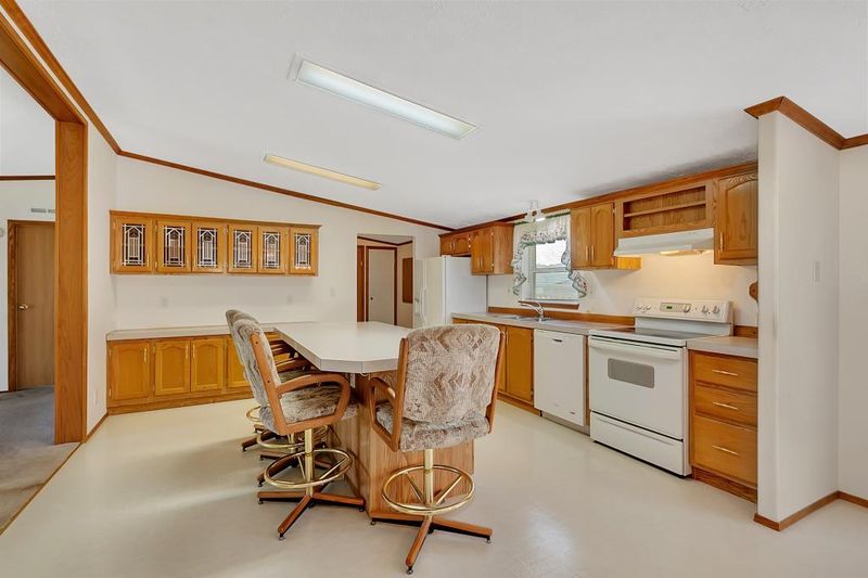 18454 Red Maple Dr, Albany, MN 56307