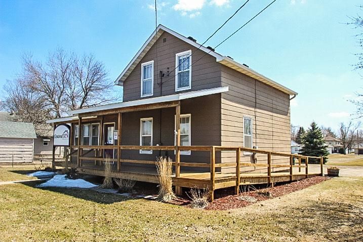 38 E Birch St, Saint Joseph, MN 56374