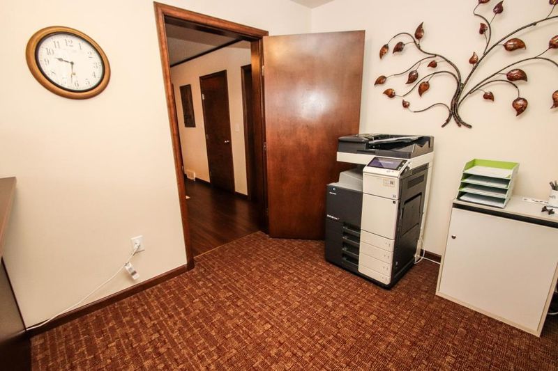 38 E Birch St, Saint Joseph, MN 56374
