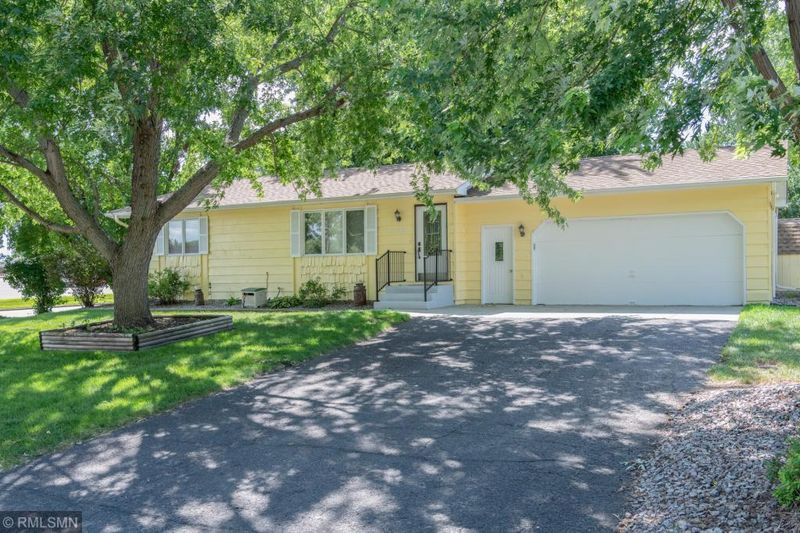 5439 54th Cir NE, Albertville, MN 55301