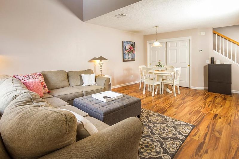 4298 Meghan Ln, Eagan, MN 55122