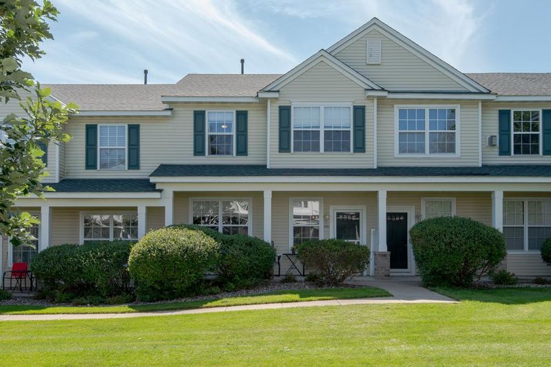 14343 Banyan Ln, Rosemount, MN 55068
