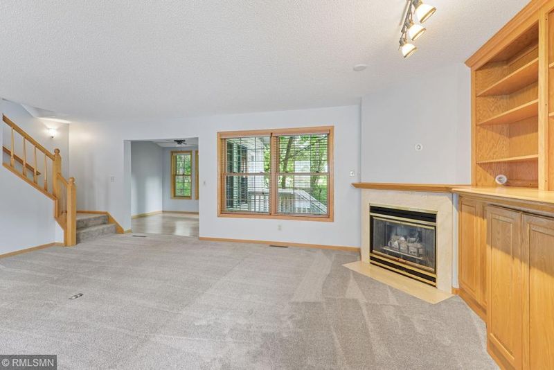 4903 Carlysle Pl, Minnetonka, MN 55345